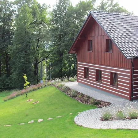 In Bohemia With Pool *